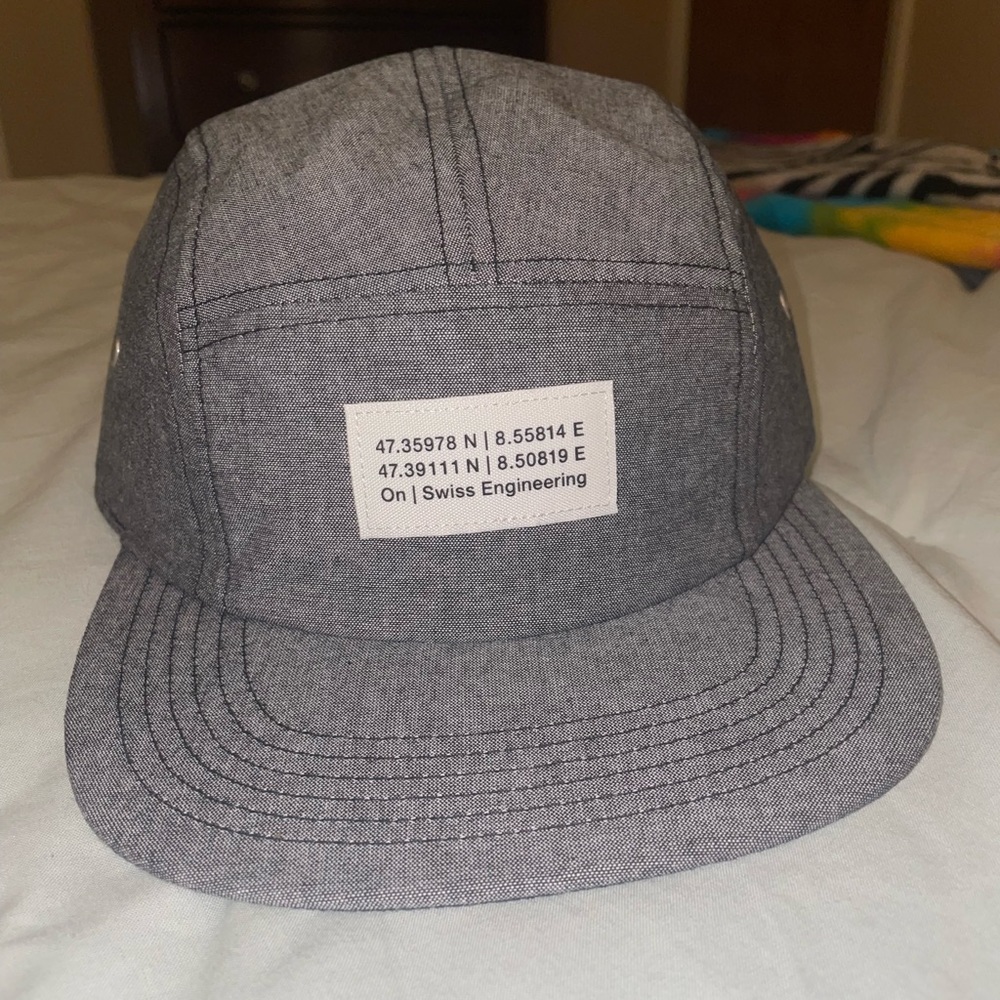 Men’s On Running 5 Panel Hat